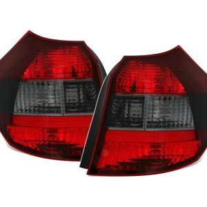 BMW E81 E87 piros fekete füst kristály burás hátsó lámpa pár