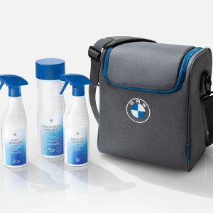 Gyári BMW nyári ápolási készlet táskával 83125B54100