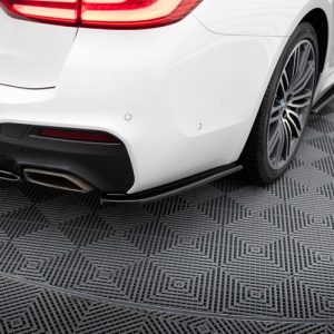 BMW 5-ös G30 limousine G31 touring 2017-2020 facelift előtti M550i Maxton Design lakkozott fekete hátsó splitter