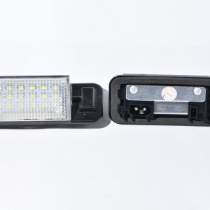 DTX 1005 BMW 6000K fehér SMD LED-es rendszámtábla világítás szett