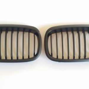 BMW E46 2003-2006 coupe cabrio facelift utáni matt fekete vese