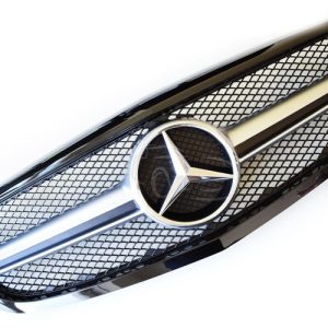 Mercedes Benz W205 2014-2018 Classic - Exclusive króm - fekete hűtőrács C63 AMG stílusban