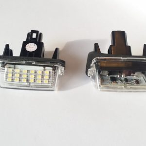 Toyota Corolla Prius Yaris fehér SMD LED rendszámtábla világítás