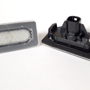 Toyota Corolla XI E160 E170 E180 6000K fehér SMD LED rendszámtábla világítás