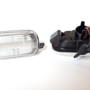 AUDI A3 8P A4 B5 B6 A6 C5 A8 D3 TT 8J átlátszó burás futófényes SMD LED oldalindex pár
